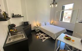 Artelie Apartment